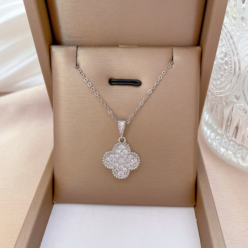 DIAMOND CUT LUXURY QUALITY GIFT PENDANT BOX PACKED