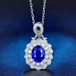 Luxury quality exclusive pendant with chain exclusive free box packaging