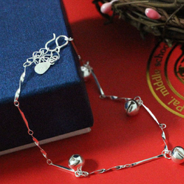 silver color anklet